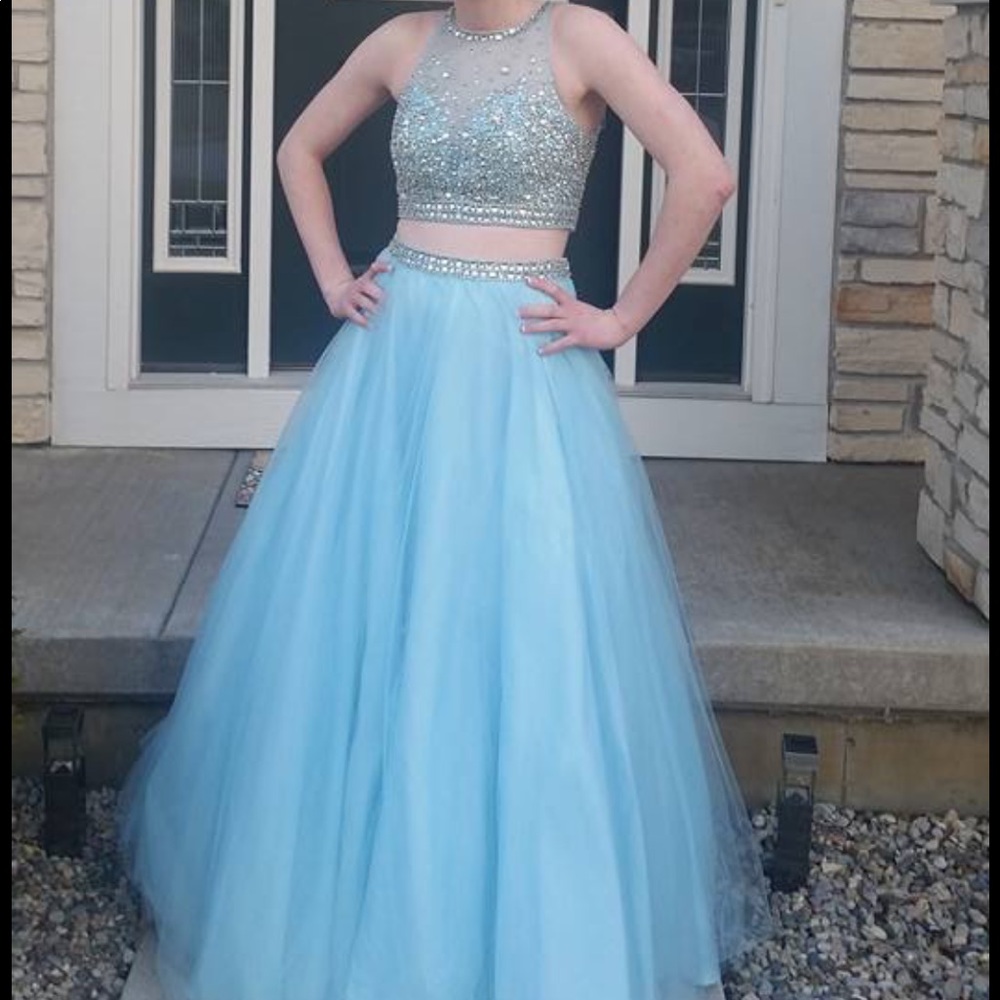 Blue prom dress